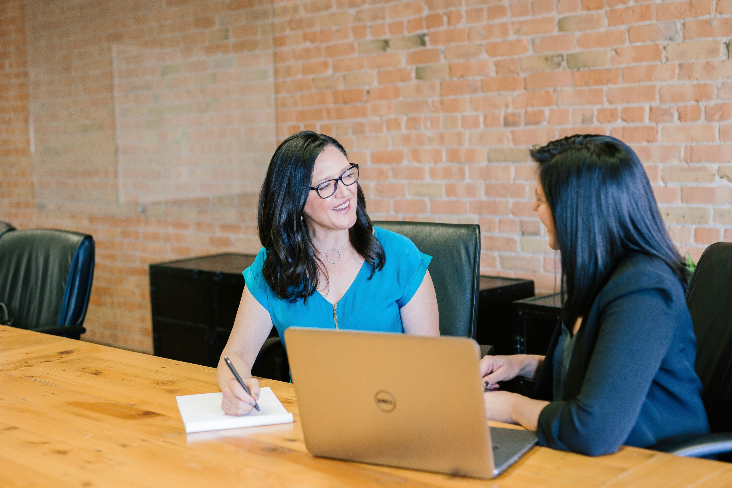 Echange pendant une formation Digital Business Developer en alternance