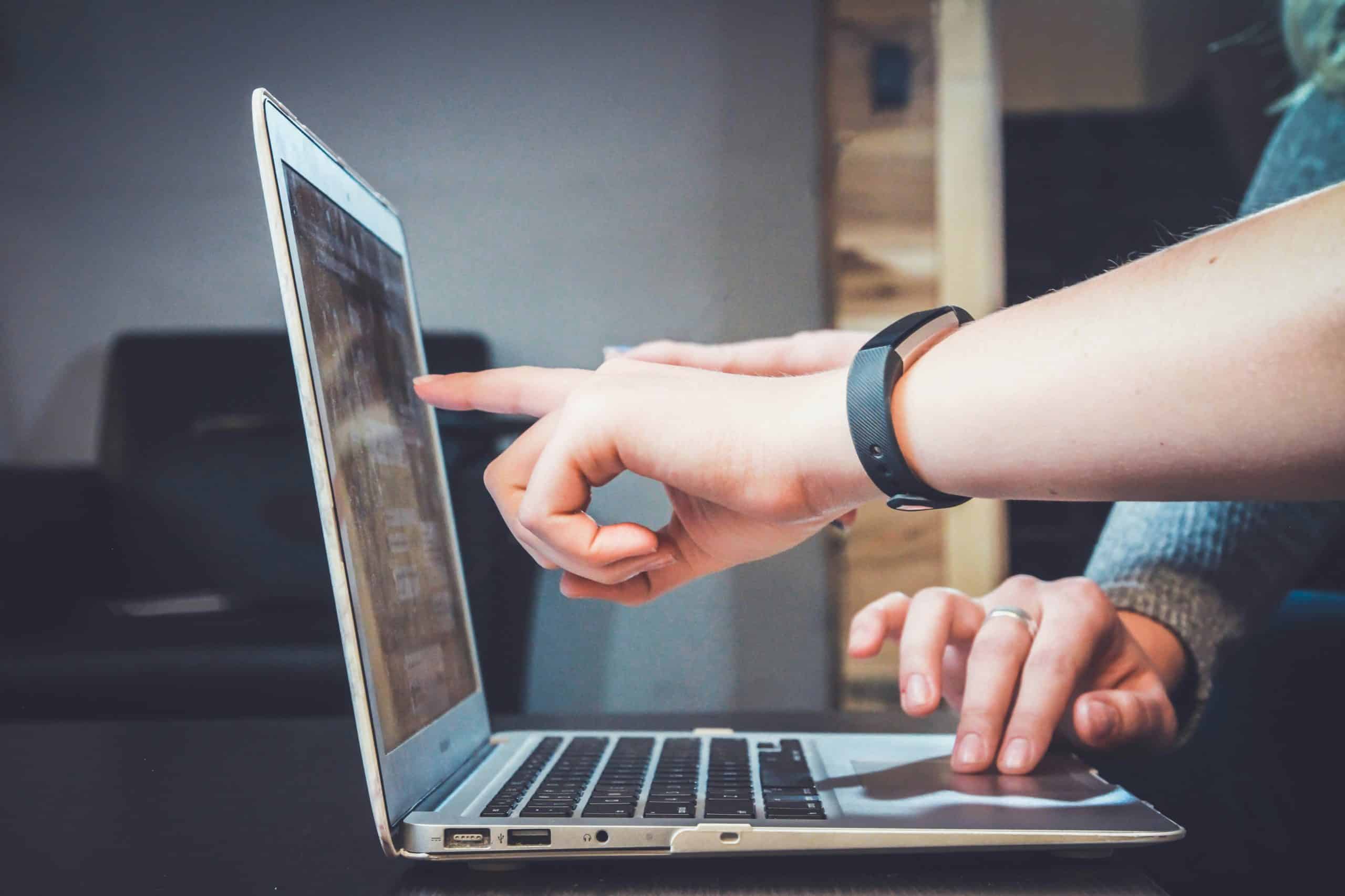 Changer de carrière en devenant Data Engineer IA